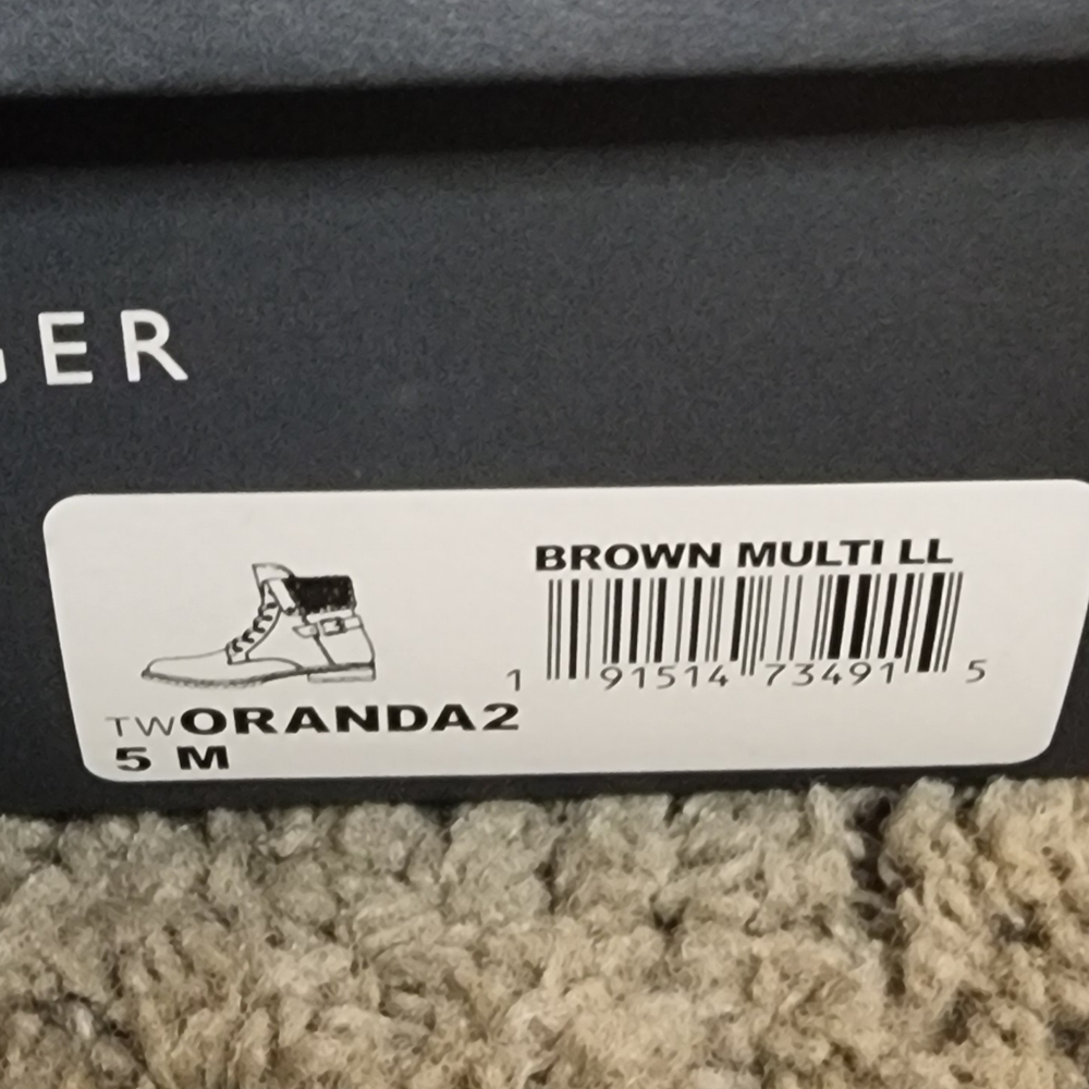 Womens Tommy Hilfiger Cuffed Boots - Picture 5 of 5